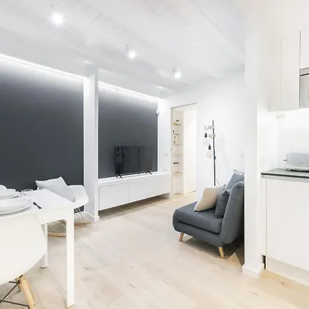 Apartment Easylife - Comfort Ed Eleganza In Porta Venezia *